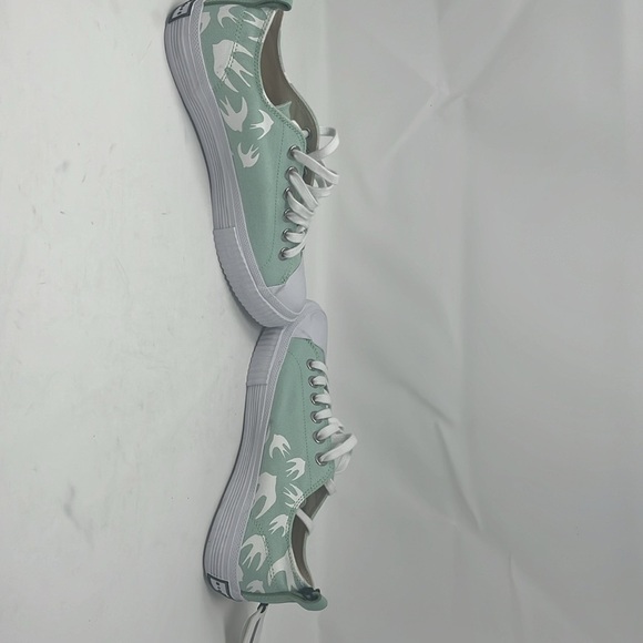NWT McQ Alexander McQueen Swallow Swarm Bird Mint Low Top Sneakers Sz 39 or US 8 - Picture 7 of 8